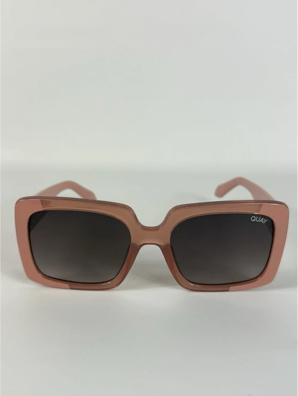 Quay Total Vibe 125 Sunglasses Polarized Black Frames
